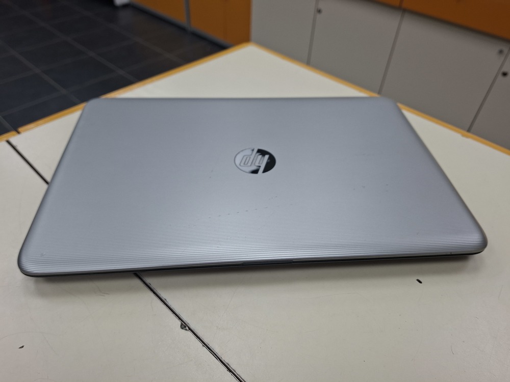 Ноутбук HP; A10-9600P, Radeon R7 M340, 10 Гб, 512 GB, Нет