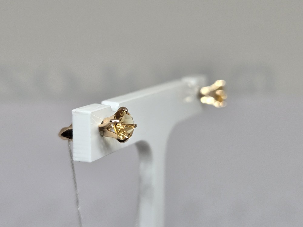 СКМ585 СЕРЬГИ С КАМНЕМ (Au 585)