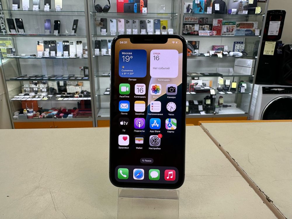 Смартфон Apple iPhone 11 Pro 64Gb