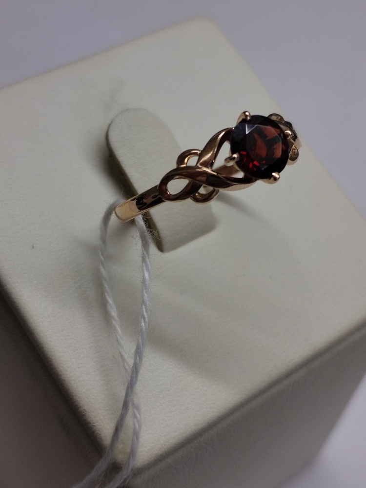 КОЛКМ585 КОЛЬЦО С КАМНЕМ (Au 585)