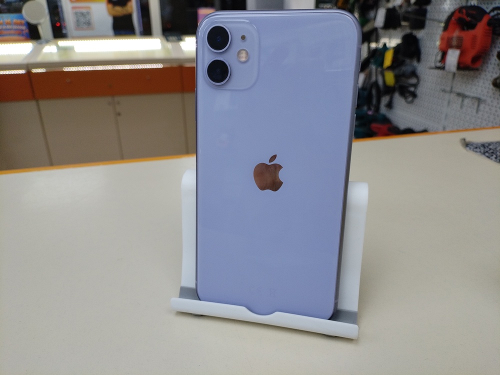 Смартфон Apple iPhone 11 128Gb