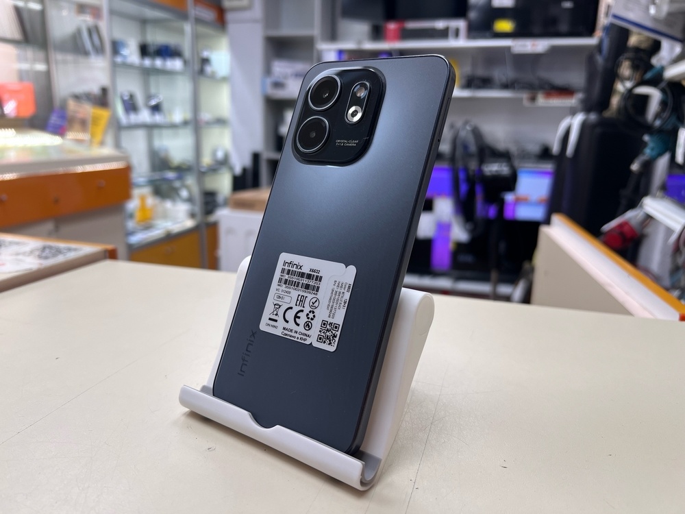 Смартфон Infinix Smart 9 3/128