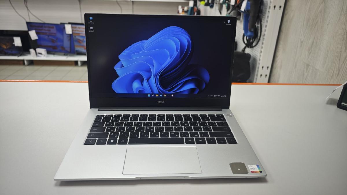 Ноутбук Huawei NbD-WDH9; Core i5-1135G7, Intel iris XE Graphics, 8 Гб, 512 GB, Нет