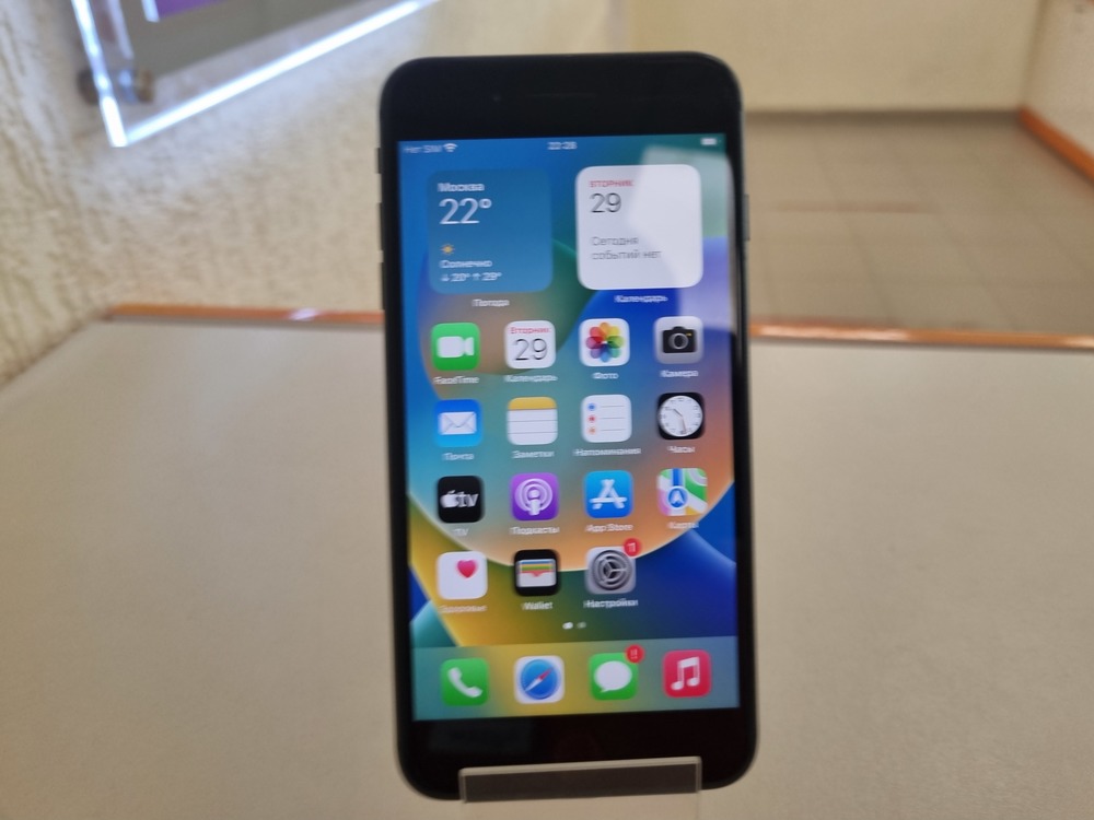 Смартфон Apple iPhone 8 Plus 128Gb