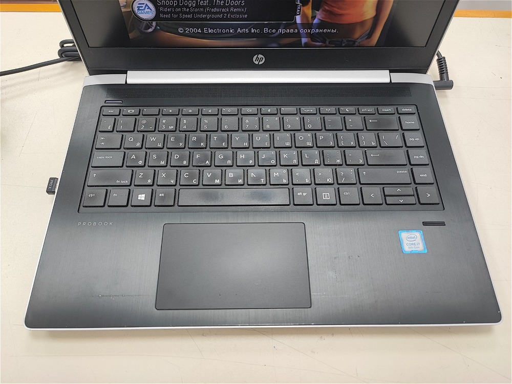 Ноутбук HP; Core i7-8550U, Intel HD Graphics 620, 8 Гб, 240 Гб, Нет