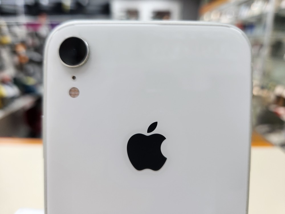 Смартфон Apple iPhone Xr 128Gb