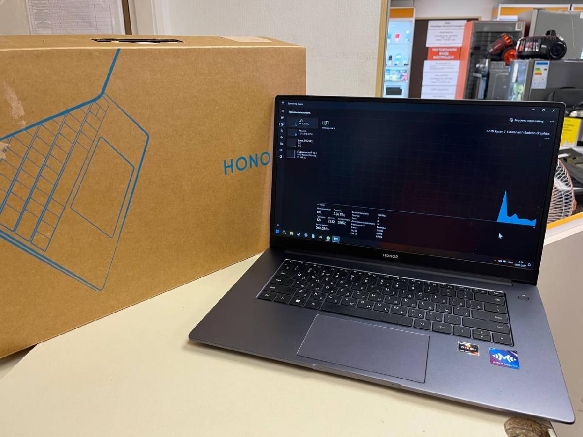 Ноутбук Honor Magikbook 15; Ryzen 7 5700U, Radeon Graphics, 16 Гб, 500 Гб, Нет