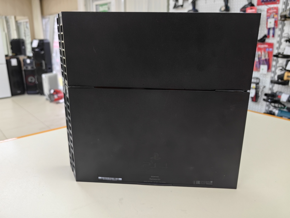 Игровая приставка PlayStation 4 FAT 500GB
