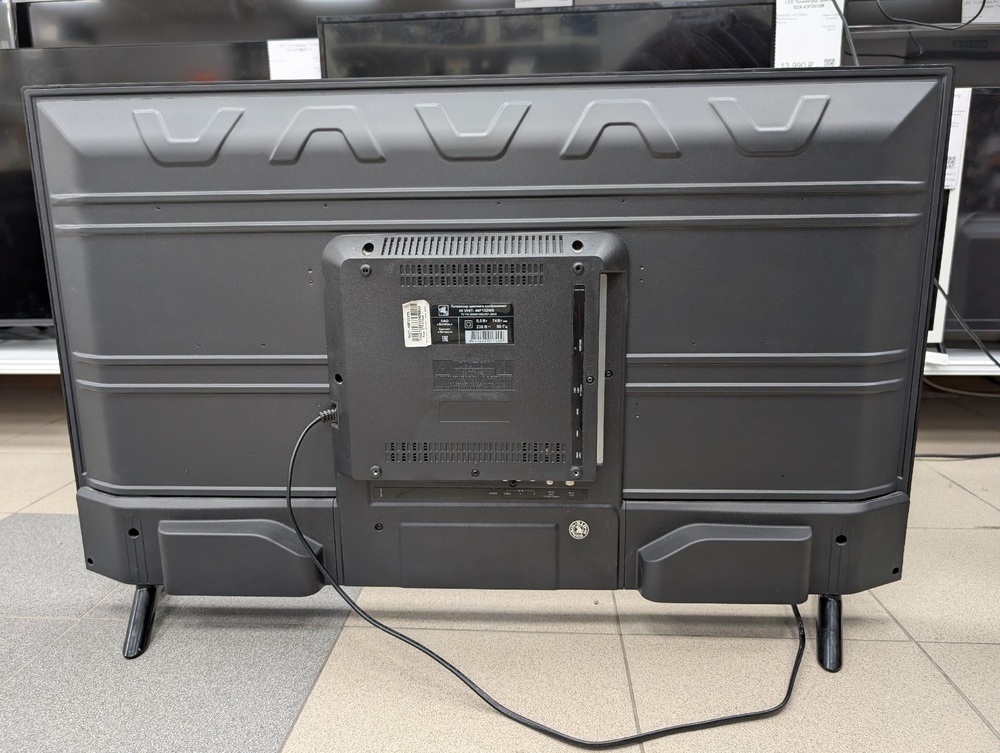 LED Телевизор HI VHIT-40F152MS