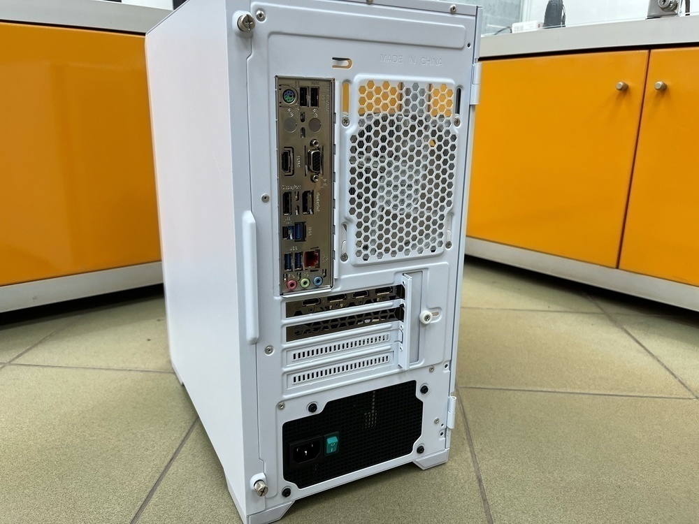 Системный блок Deepcool; I7-13700H, GeForce RTX 3060, 16 Гб, 2 Tb, Нет