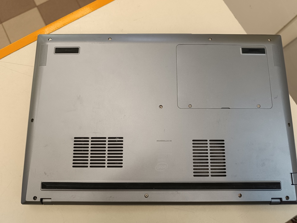 Ноутбук DIGMA; Core i3-10110U, Intel UHD Graphics, 8 Гб, 500 Гб, Нет