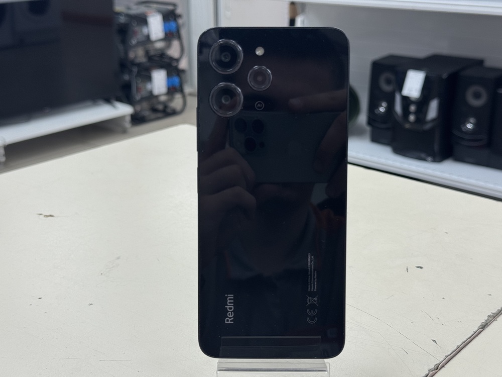 Смартфон Xiaomi Redmi 12 4/128