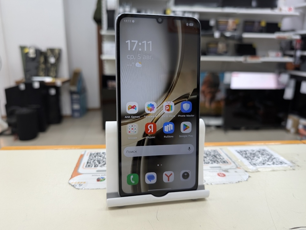 Смартфон Tecno Spark Go3 4/128