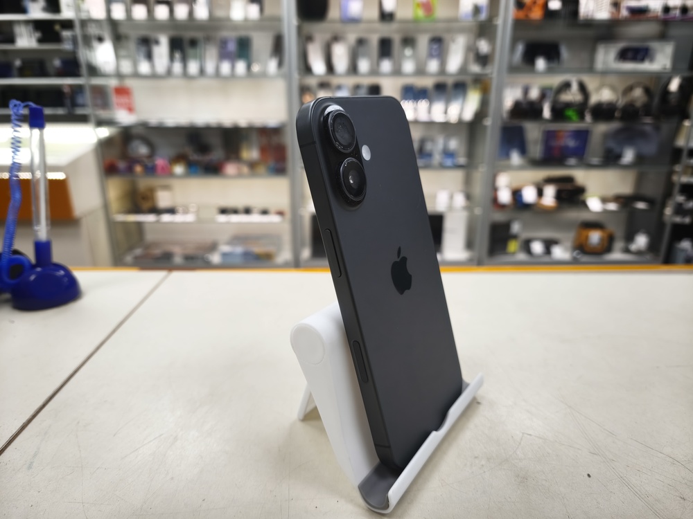 Смартфон Apple Iphone 17 256Gb eSim