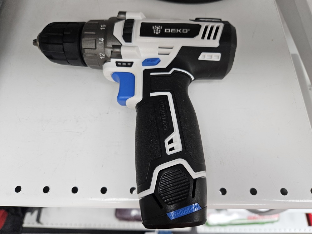 Шуруповерт Deko GCD12DU3