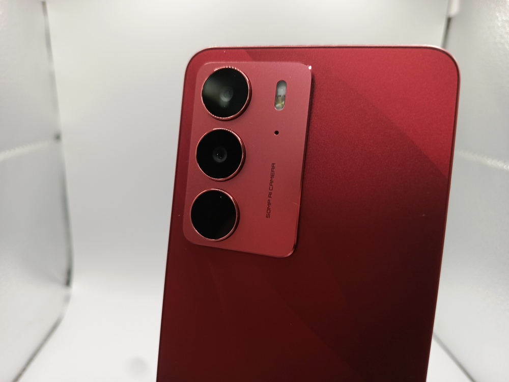 Смартфон Realme C75 8/128