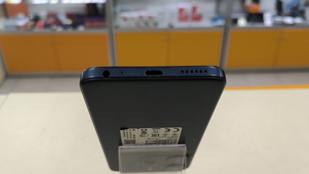 Смартфон Tecno Spark Go 2023 4/64