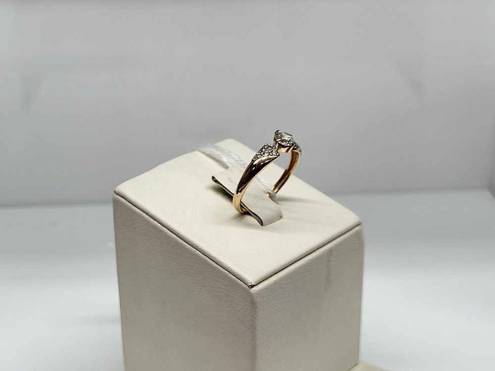 КОЛКМИ585 КОЛЬЦО С КАМНЯМИ (Au 585) КОЛКМИ585 КОЛЬЦО С КАМНЯМИ (Au 585)