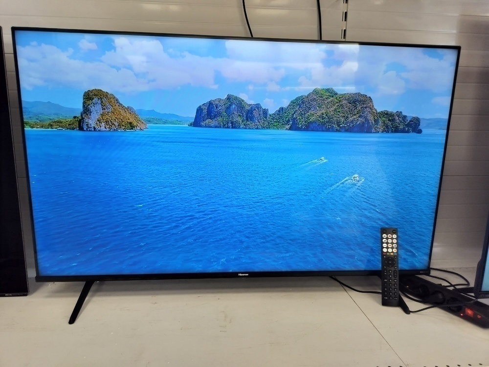 LED Телевизор Hisense 50E7KQ