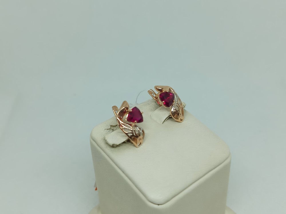 СКМ585 СЕРЬГИ С КАМНЕМ (Au 585)