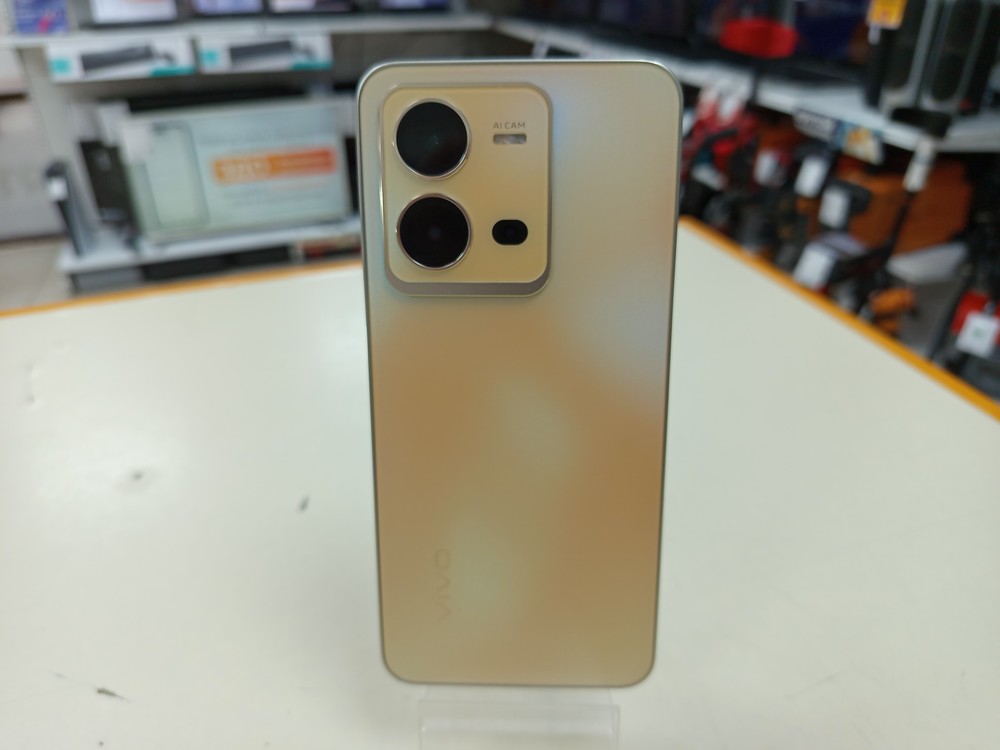 Смартфон Vivo V25e 8/128