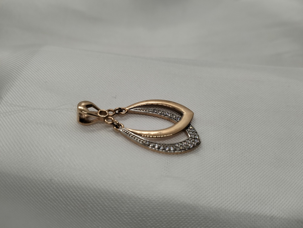 950340 ПОДВЕСКА С КАМНЯМИ (Au 585)