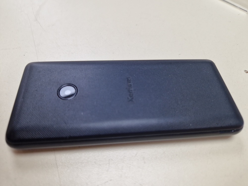 Мобильный телефон Philips Е169