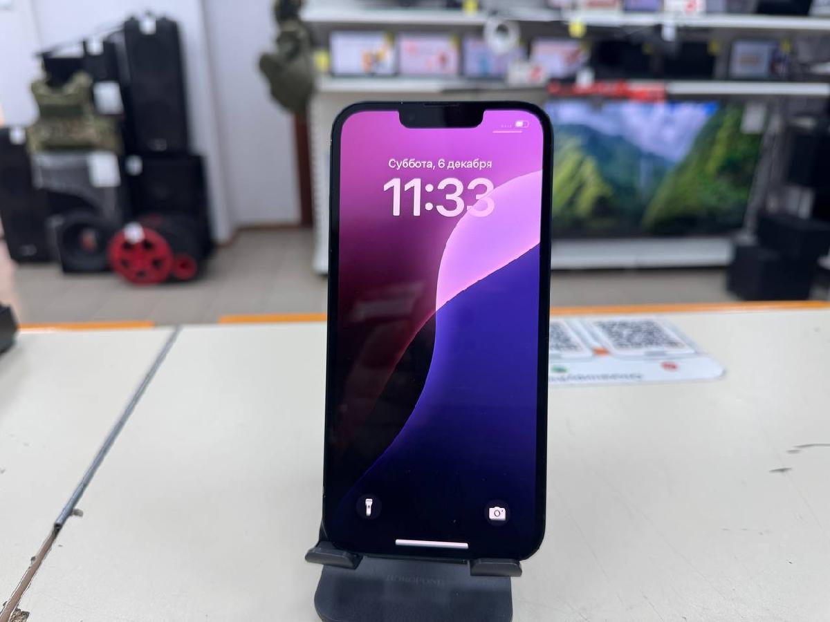 Смартфон Apple iPhone 13 128Gb