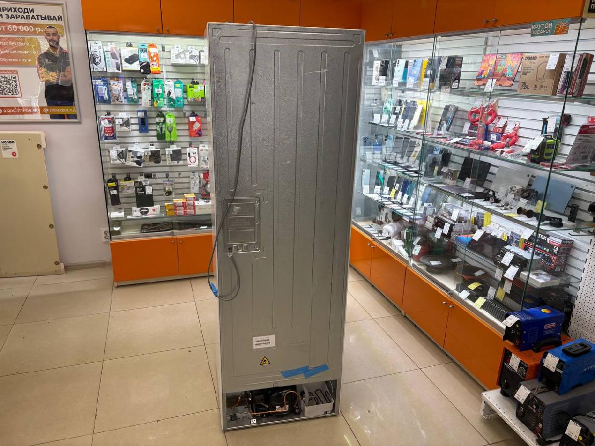 Холодильник Candy CCRN6180W