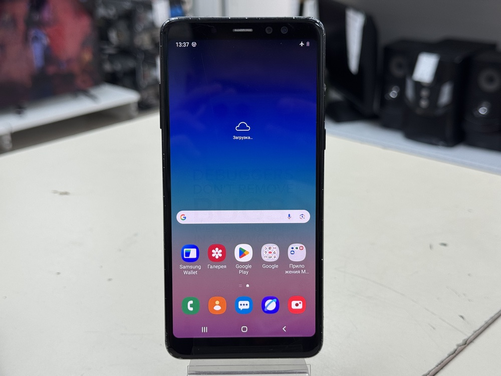 Смартфон Samsung Galaxy A8 Plus 2018 4/32