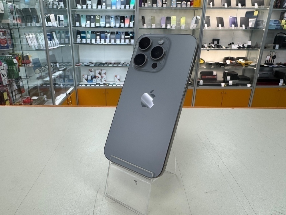 Смартфон Apple Iphone 15 Pro 256Gb