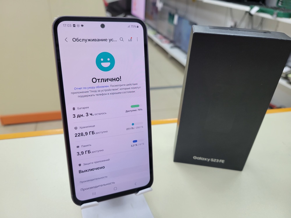 Смартфон Samsung Galaxy S23 FE 8/256