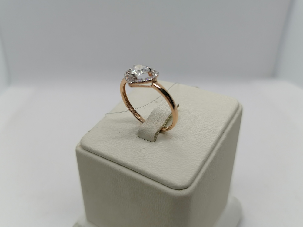 КОЛЬЦО С КАМНЯМИ (Au 585)