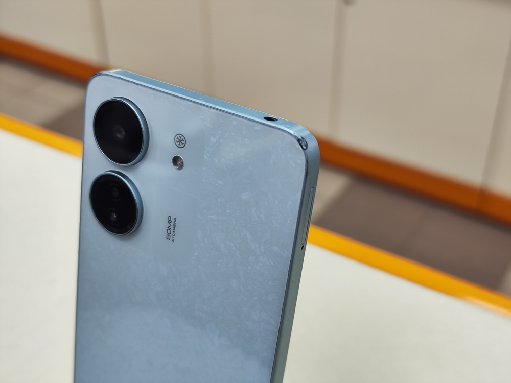 Смартфон Xiaomi Redmi 13C 8/256