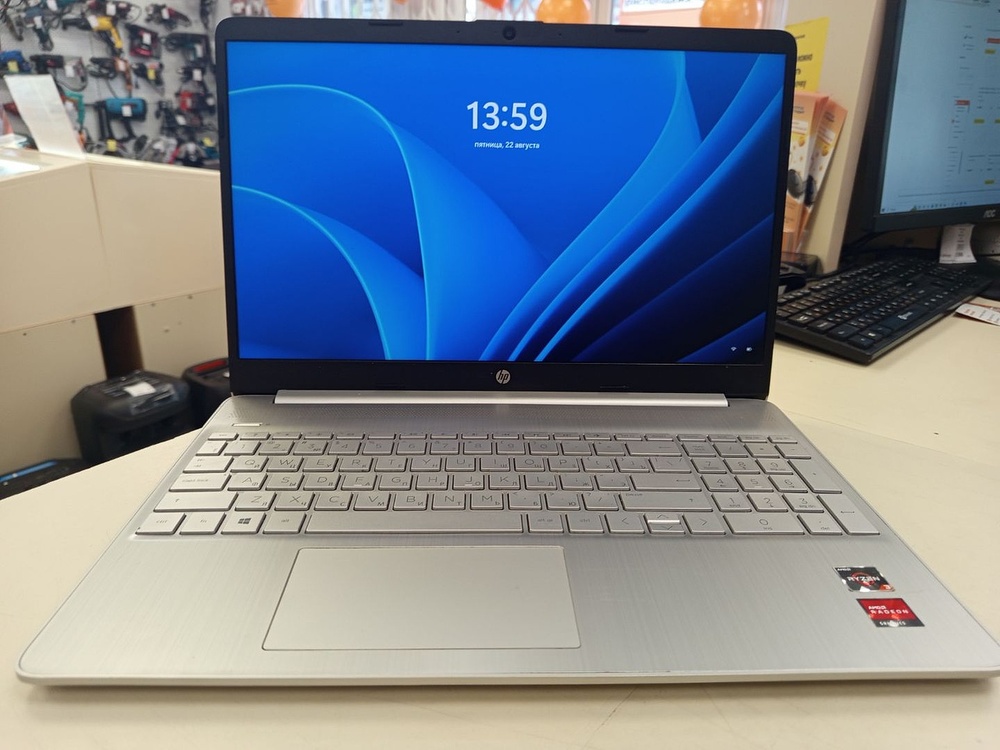 Ноутбук HP; Ryzen 3 3250U, Intel UHD Graphics, 8 Гб, 256 Гб, Нет