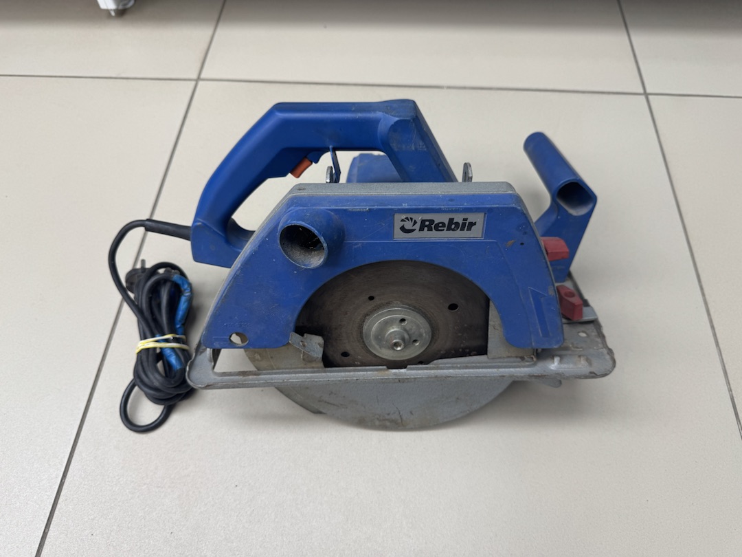 Дисковая пила Rebir RZ 2-70-2