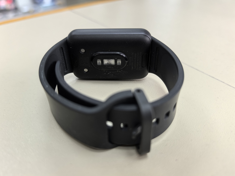 Смарт-часы Samsung Galaxy Fit3