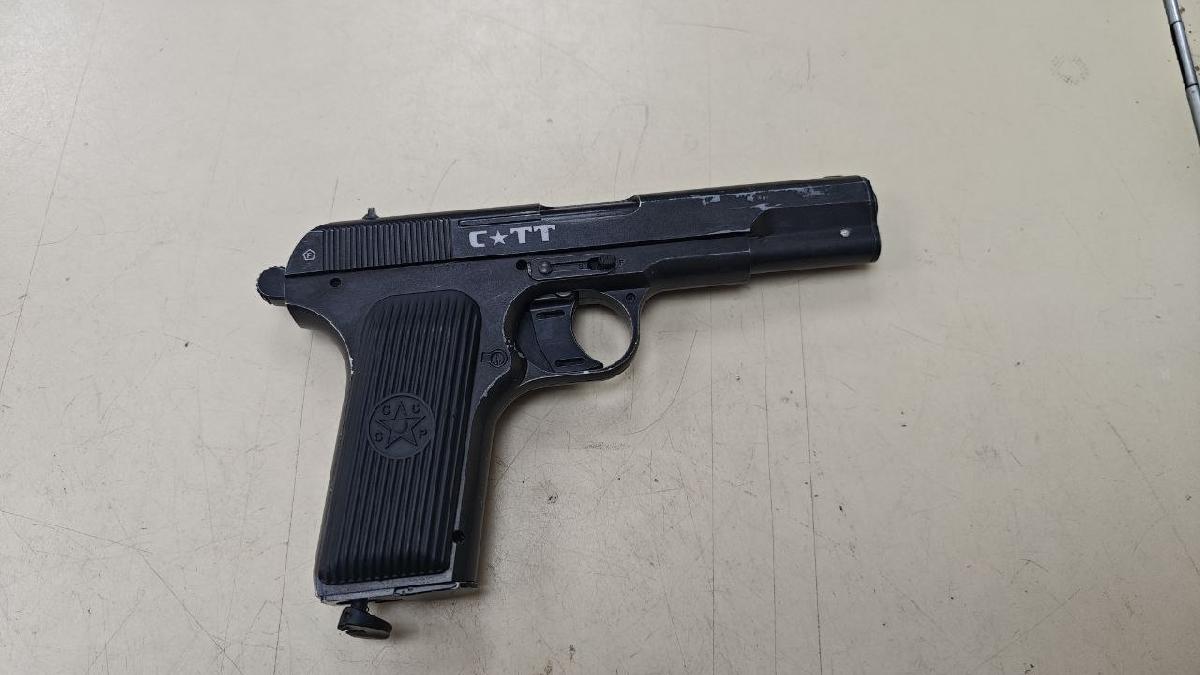 Пневматика Пистолет Crosman C-TT