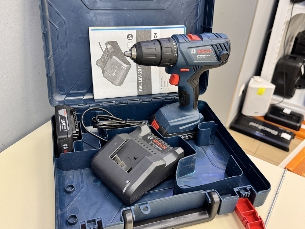 Шуруповерт Bosch GSR 180-LI PROFESSIONAL;