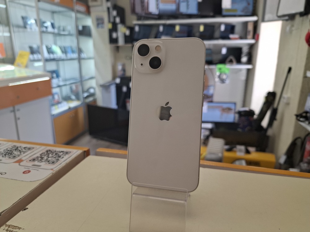Смартфон Apple iPhone 13 128Gb