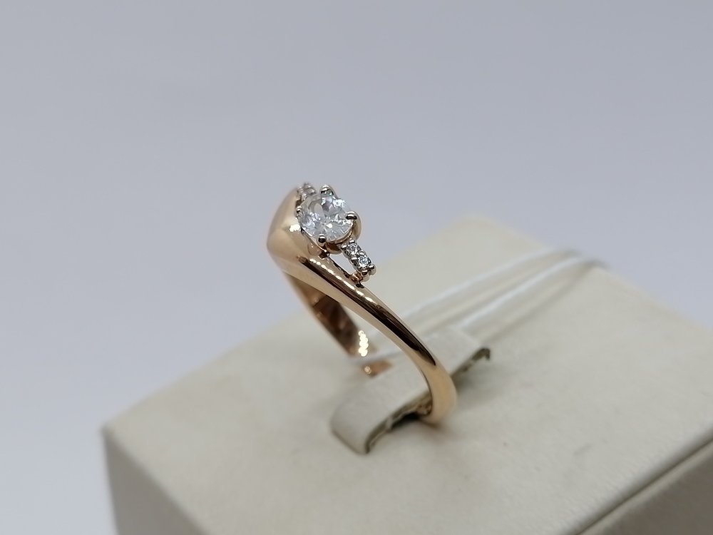 КОЛКМИ585 КОЛЬЦО С КАМНЯМИ (Au 585)