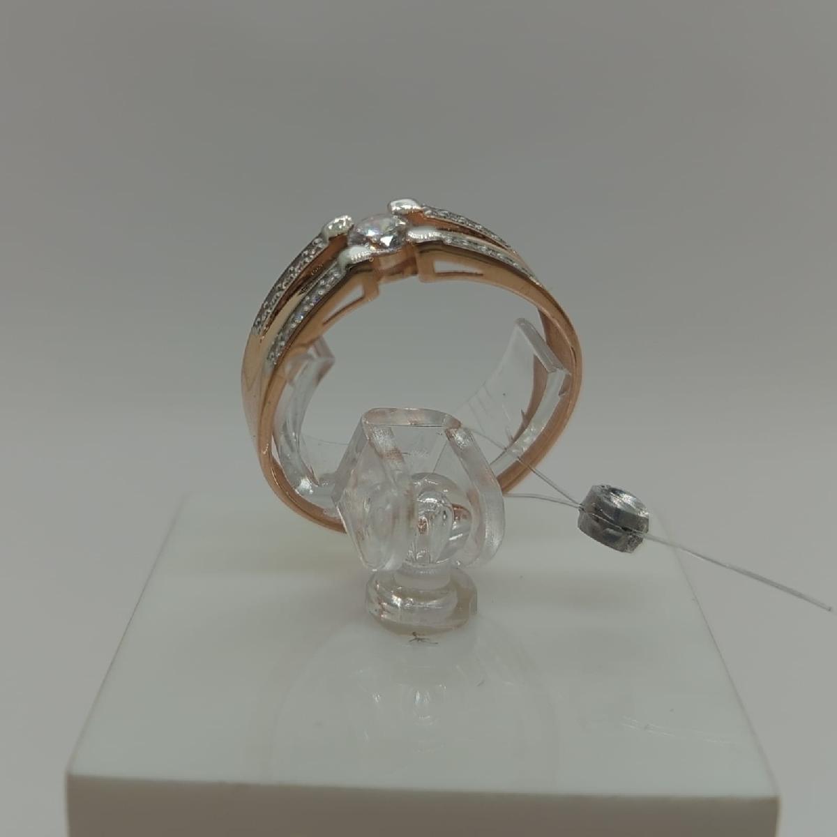 КОЛЬЦО С КАМНЯМИ (Au 585)