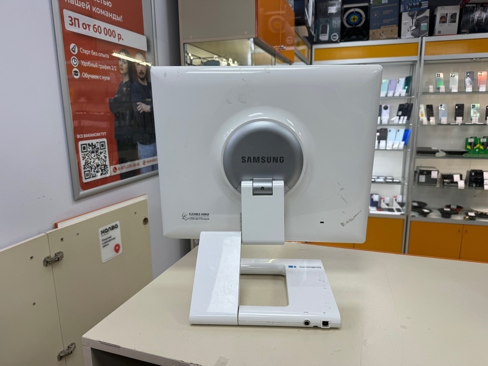 Монитор Samsung 961BF