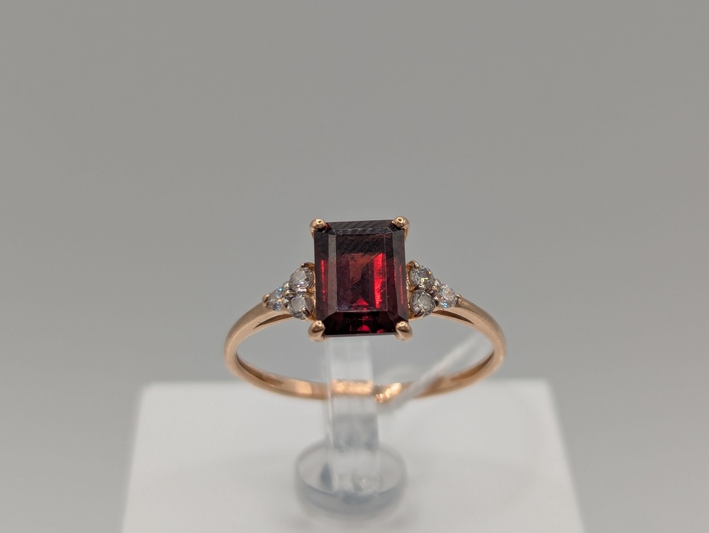 КОЛКМИ585 КОЛЬЦО С КАМНЯМИ (Au 585)