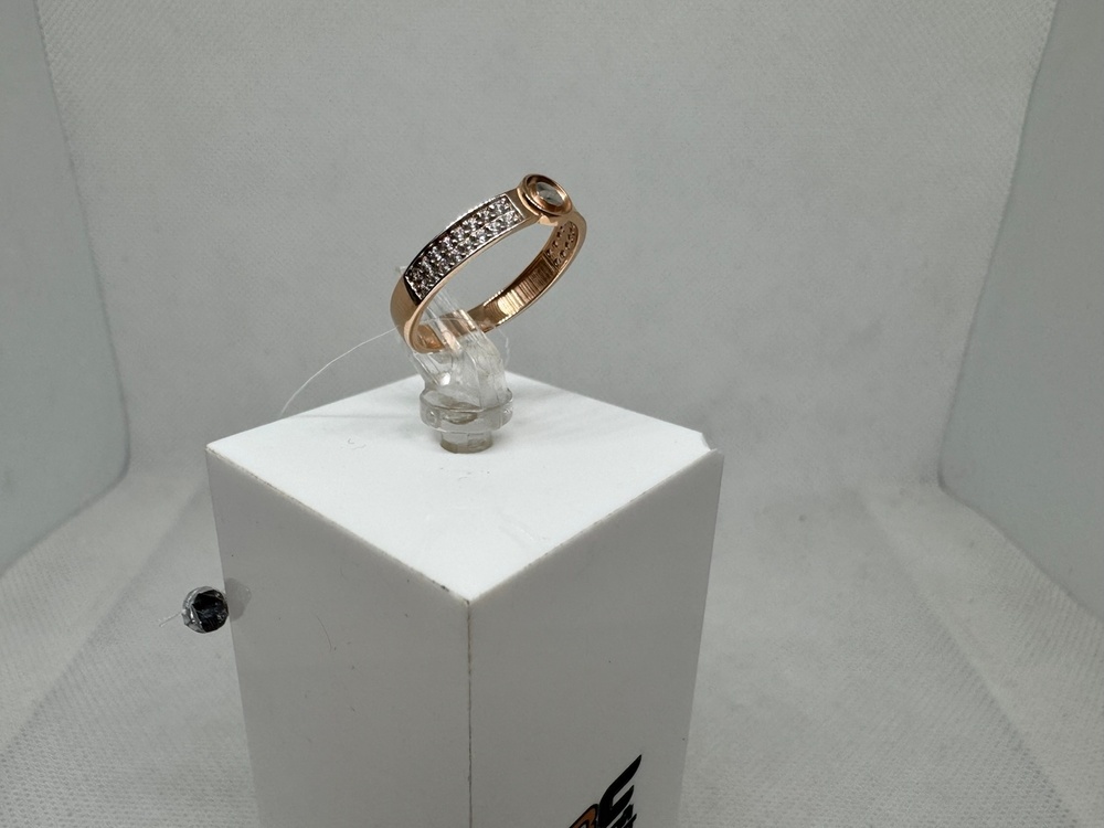 КОЛЬЦО С КАМНЯМИ (Au 585)