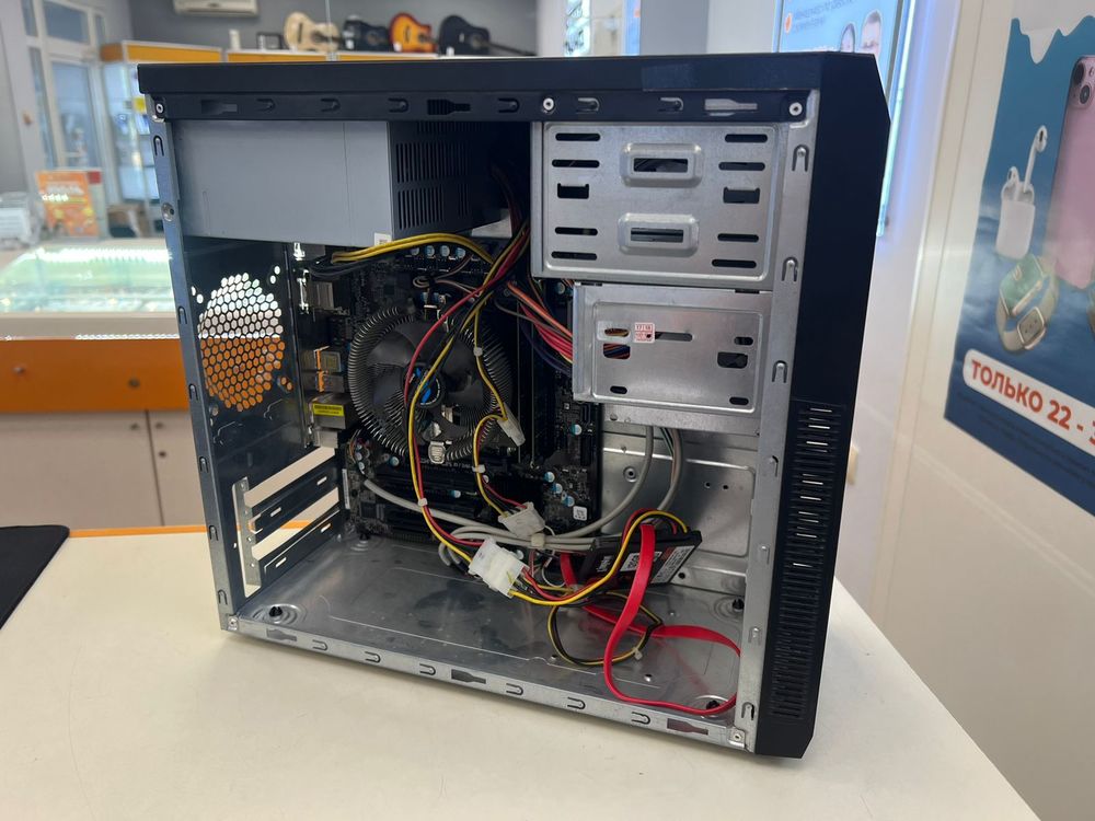 Системный блок IRU IRU; Core i5-2320, HD Graphics, 8 Гб, 128 Гб, Нет