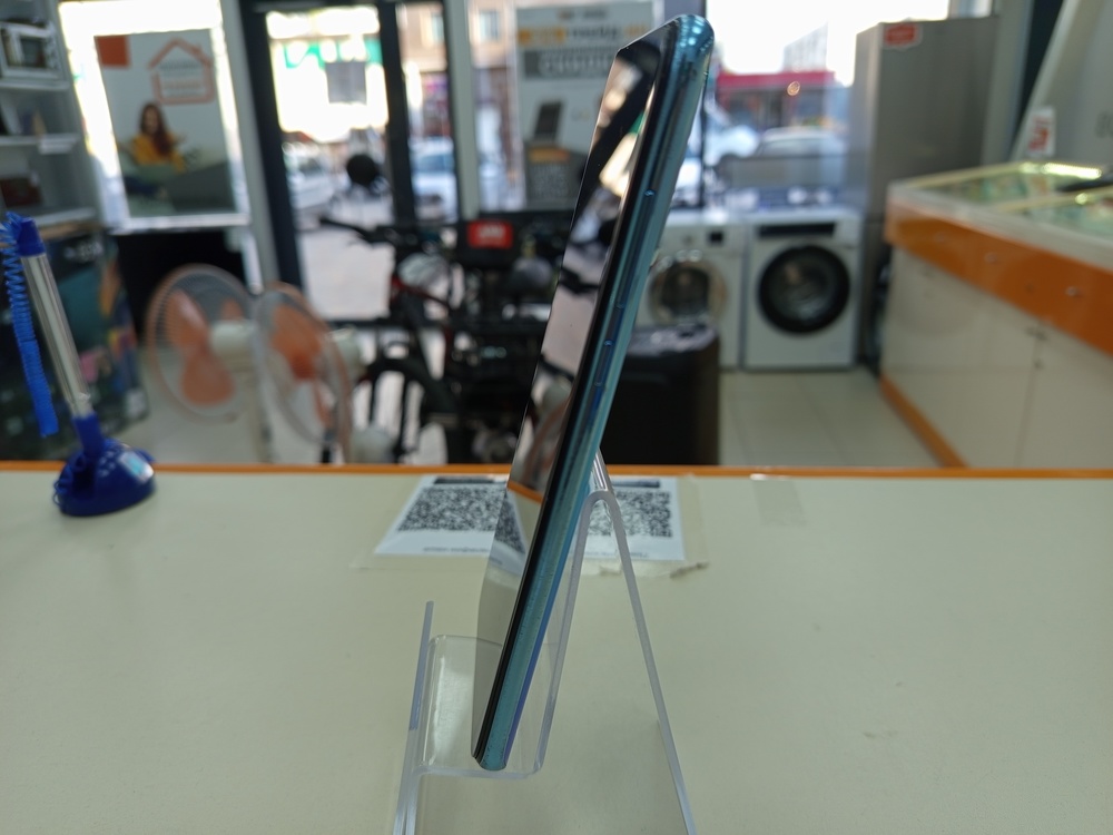 Смартфон Huawei Y8P 4/128