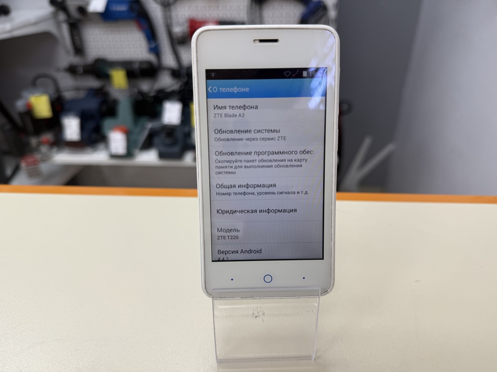 Смартфон ZTE T220
