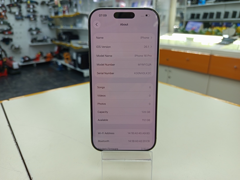 Смартфон Apple Iphone 16 Pro 128Gb