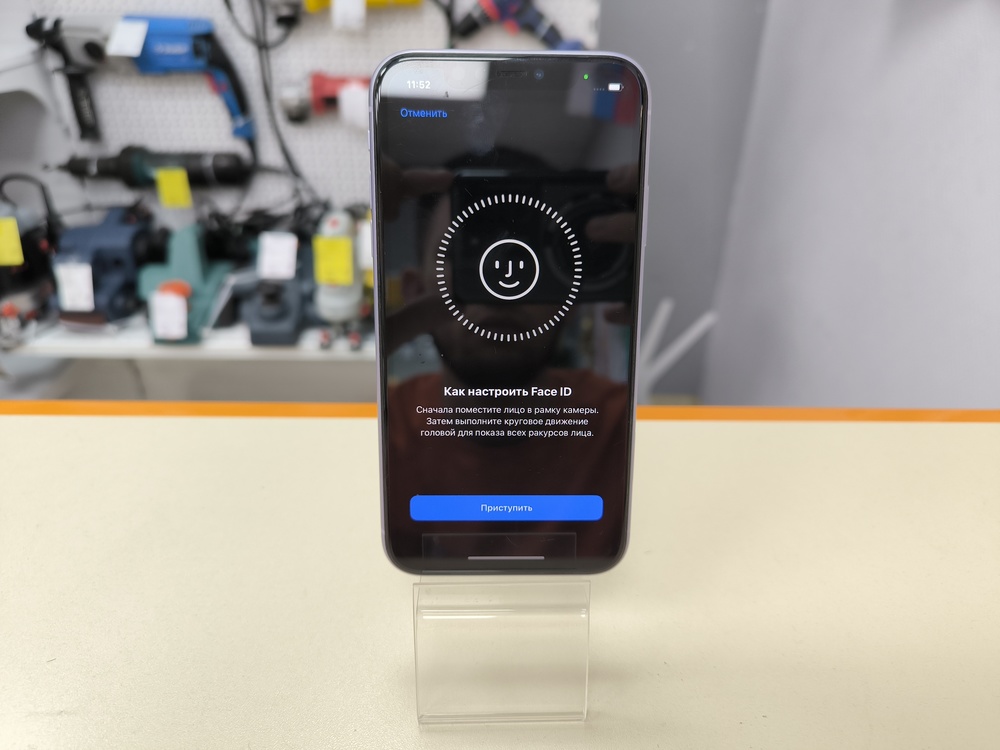 Смартфон Apple iPhone 11 64Gb